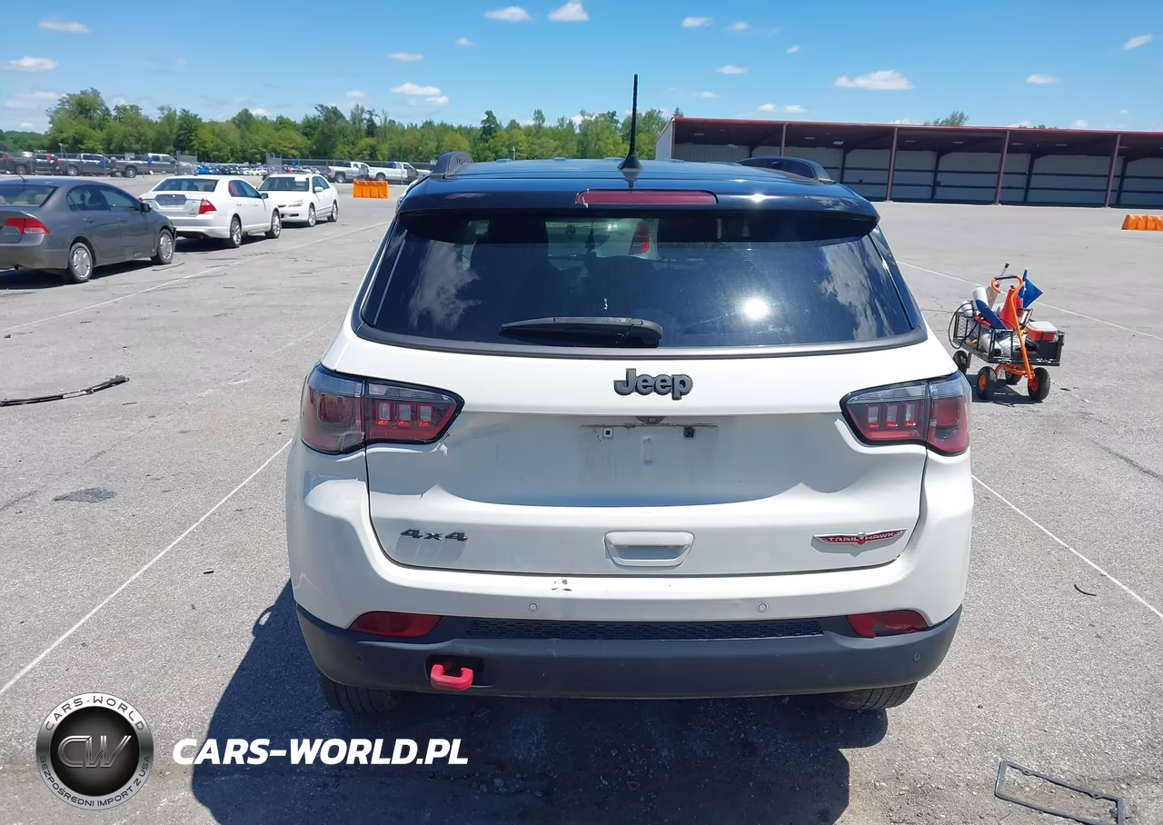 2019 Jeep Compass Trailhawk 4X4 VIN:3C4NJDDBXKT619300 - 17