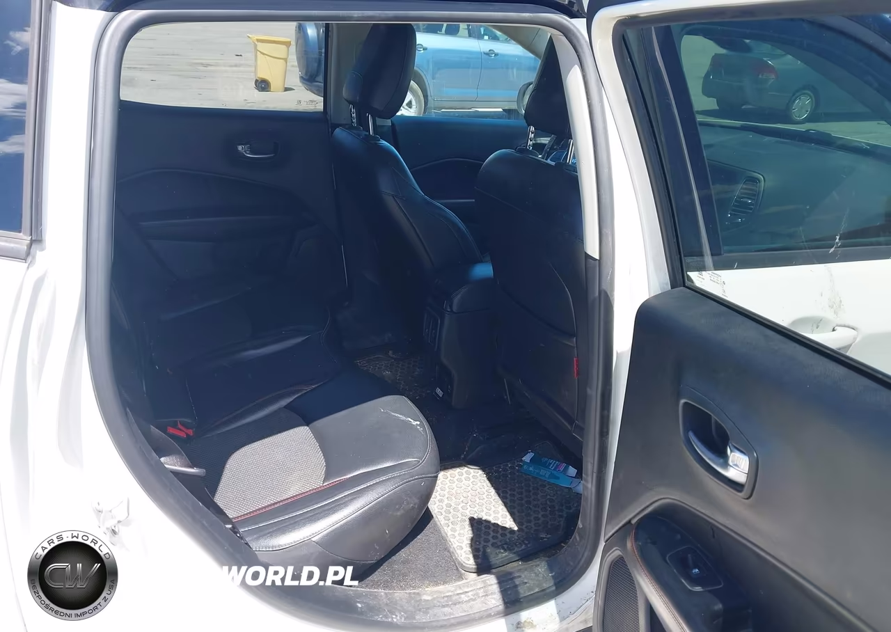 2019 Jeep Compass Trailhawk 4X4 VIN:3C4NJDDBXKT619300 - 8