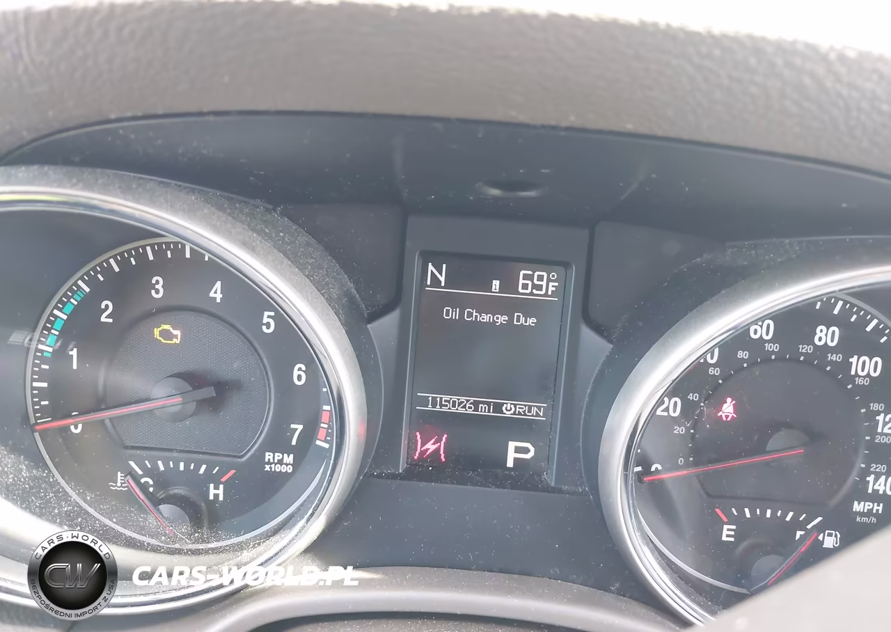 2012 Jeep Grand Cherokee Laredo VIN:1C4RJFAGXCC169514 - 7
