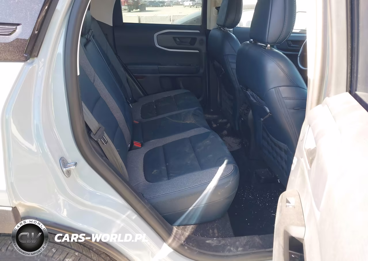 2022 Ford Bronco Sport Outer Banks VIN:3FMCR9C66NRD70444 - 8