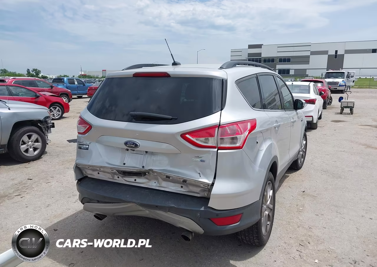 2015 Ford Escape Se VIN:1FMCU9GX3FUB17948 - 4