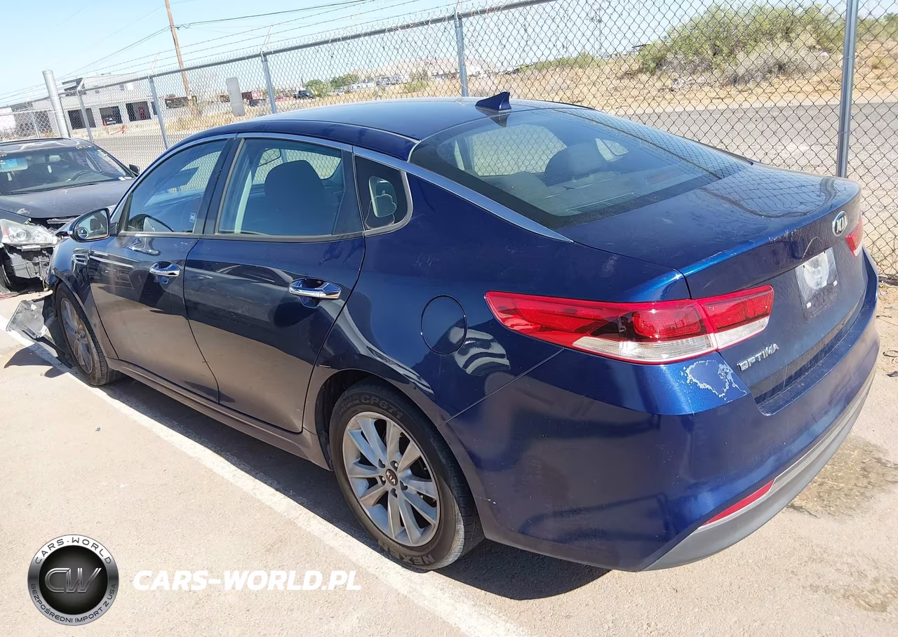 2017 Kia Optima Lx VIN:5XXGT4L31HG128566 - 3
