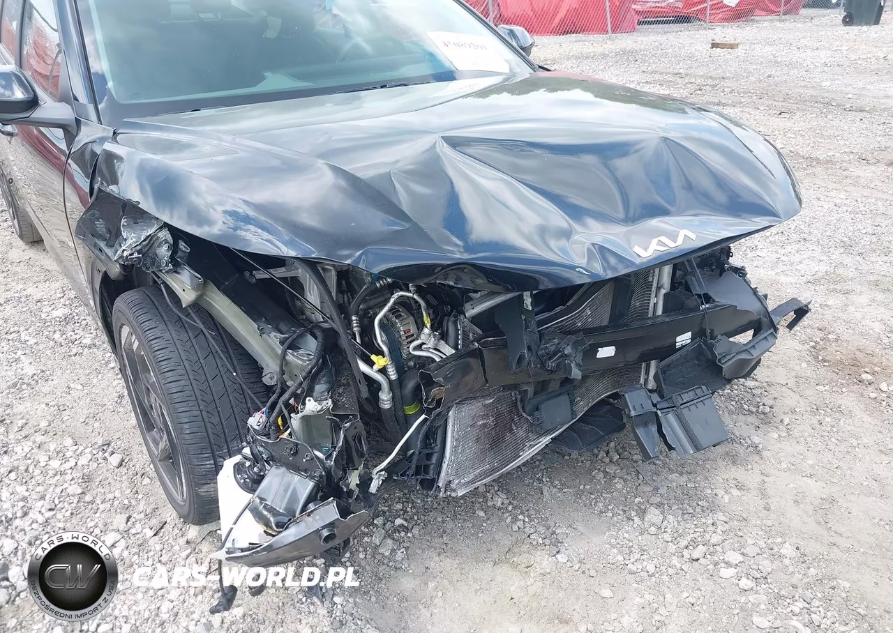 2025 Kia K4 Ex VIN:3KPFU4DE2SE056950 - 6