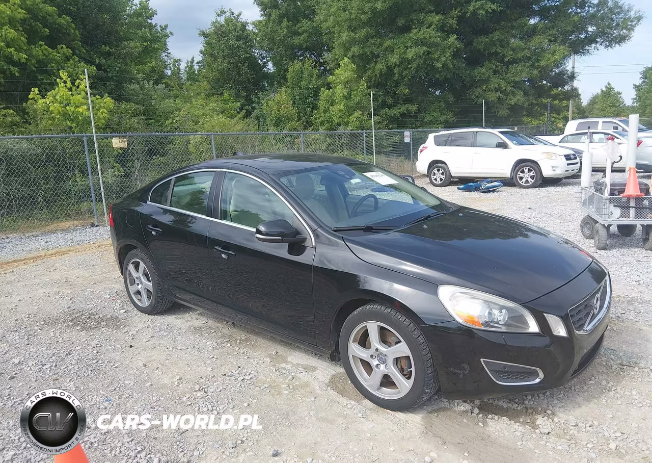 2013 Volvo S60 T5-T5 Platinum-T5 Premier-T5 Premier Plus
