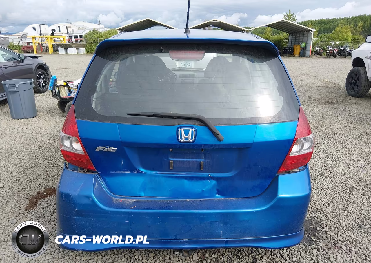 2008 Honda Fit Sport VIN:JHMGD38688S045974 - 16