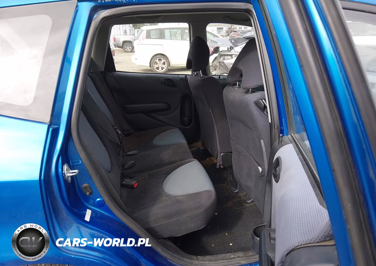 2008 Honda Fit Sport VIN:JHMGD38688S045974 - 8