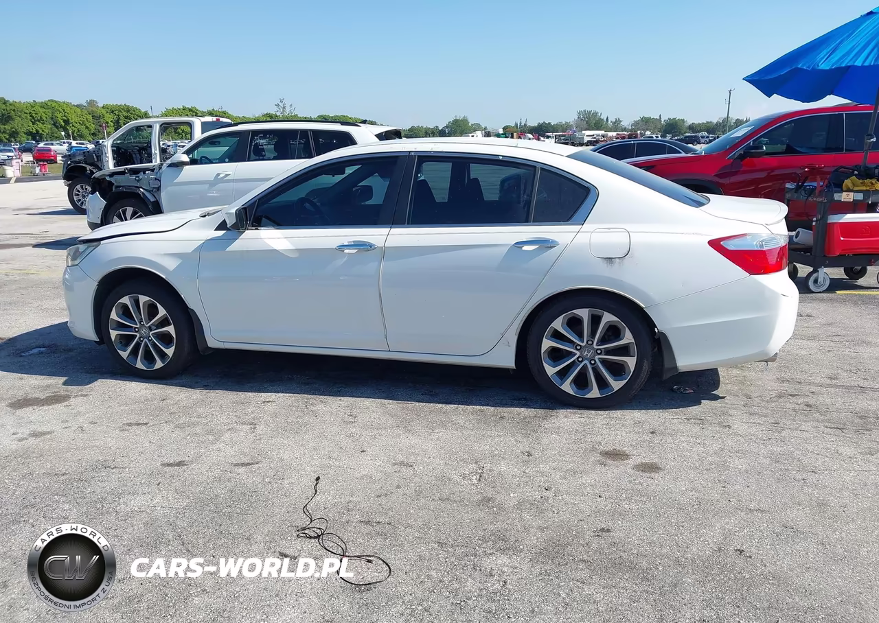 2013 Honda Accord Sport VIN:1HGCR2F58DA229108 - 14