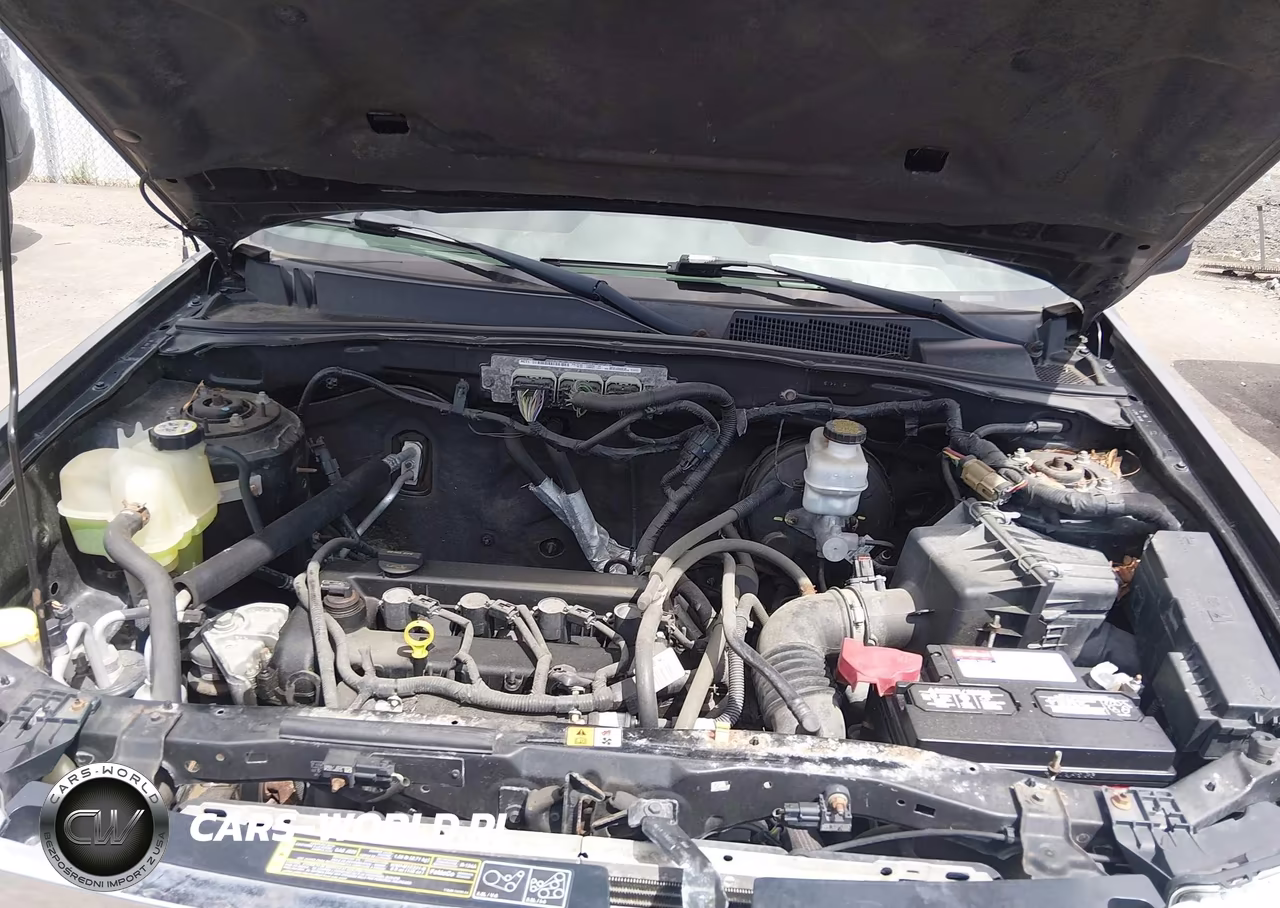 2010 Ford Escape Xlt VIN:1FMCU9D7XAKC63448 - 10