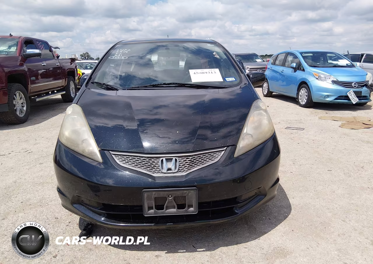 2013 Honda Fit VIN:JHMGE8H36DC073163 - 12