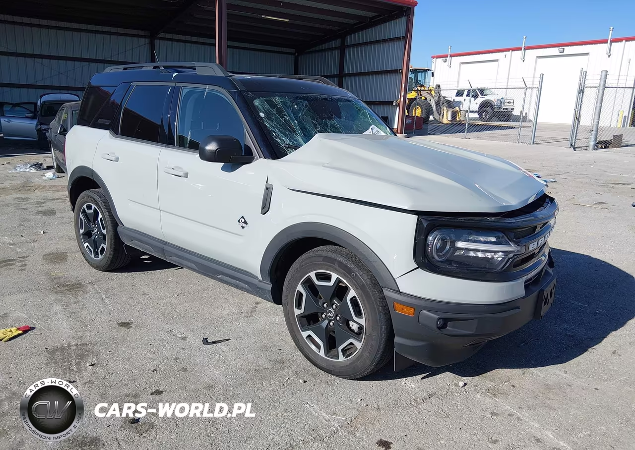 2021 Ford Bronco Sport Outer Banks – zdjęcie 1 z 17