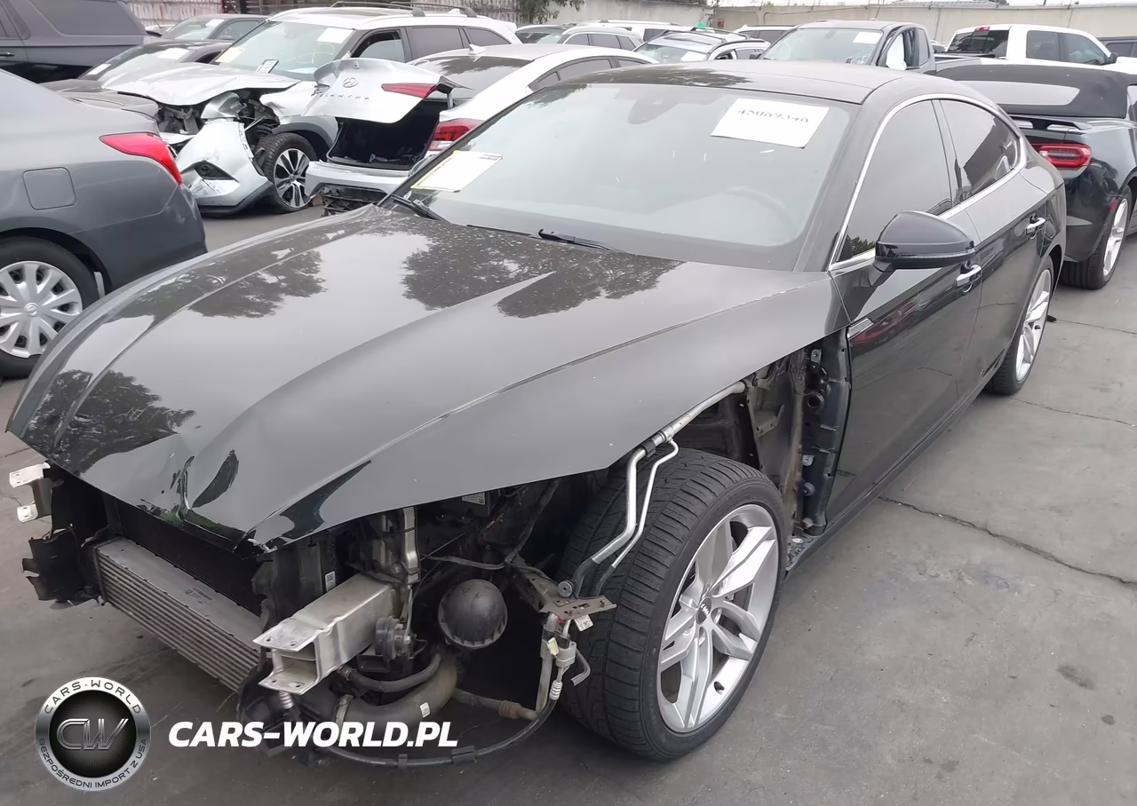 2019 Audi A5 45 Premium VIN:WAUANCF58KA060015 - 2