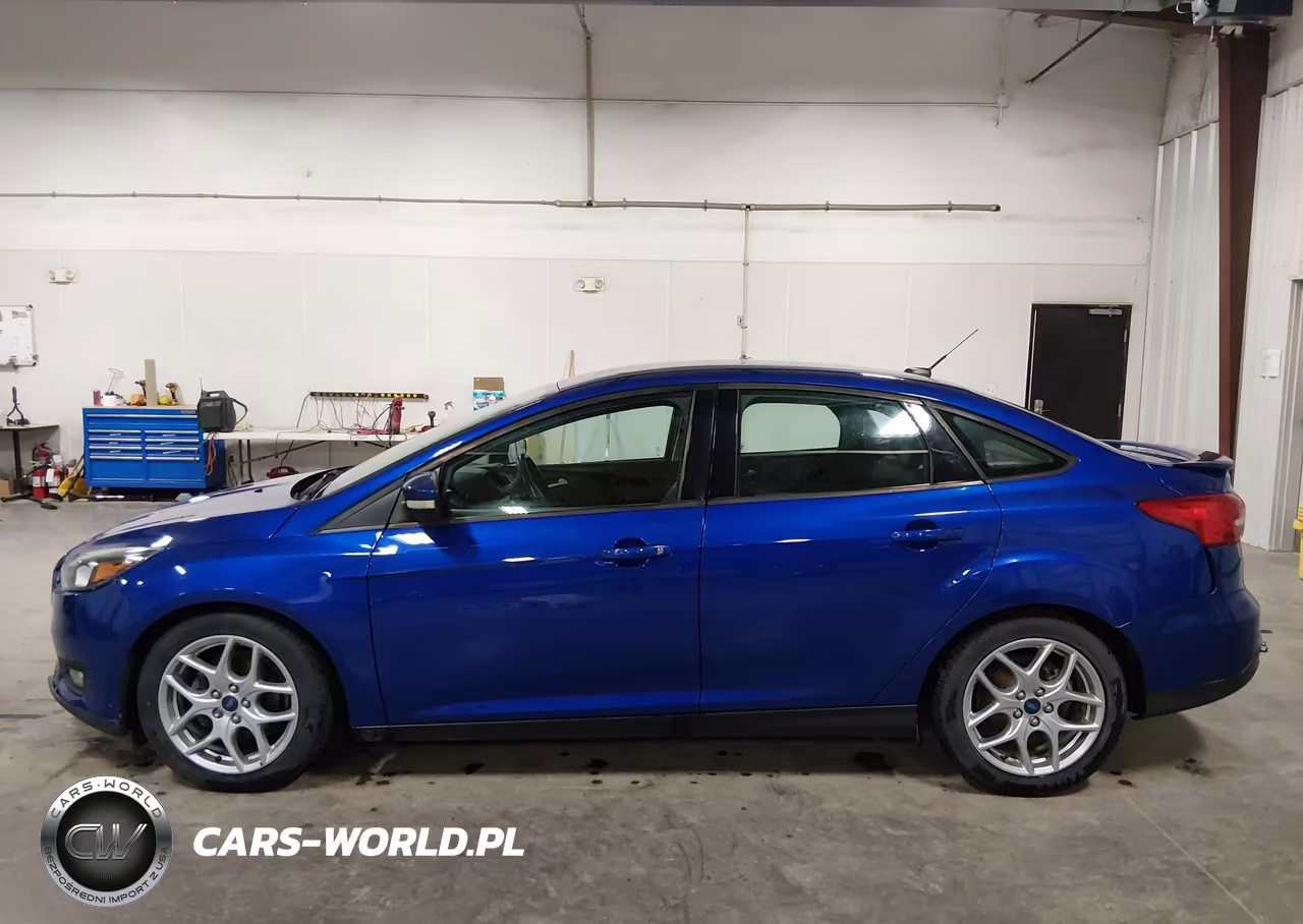 2015 Ford Focus Se VIN:1FADP3F27FL369104 - 14