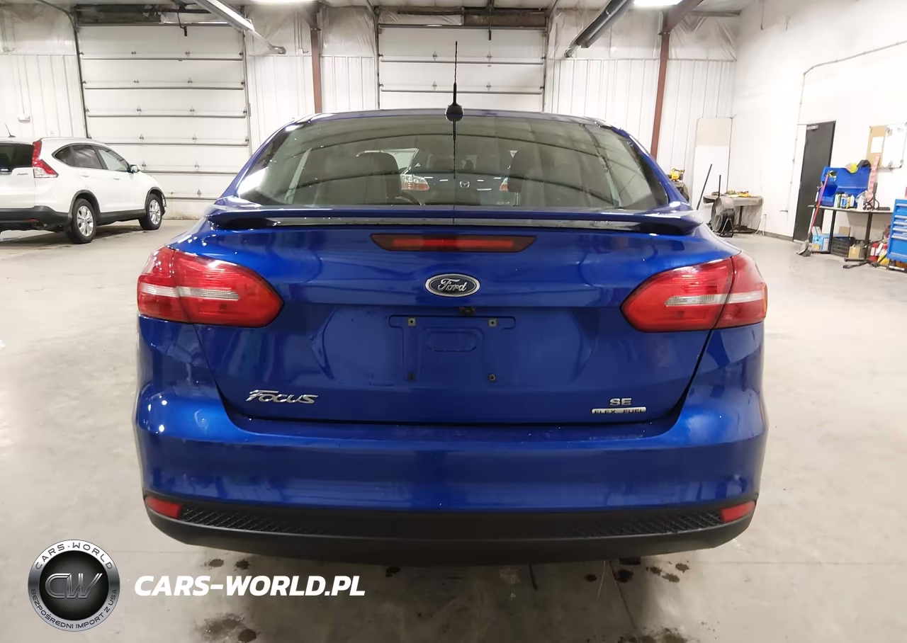 2015 Ford Focus Se VIN:1FADP3F27FL369104 - 16