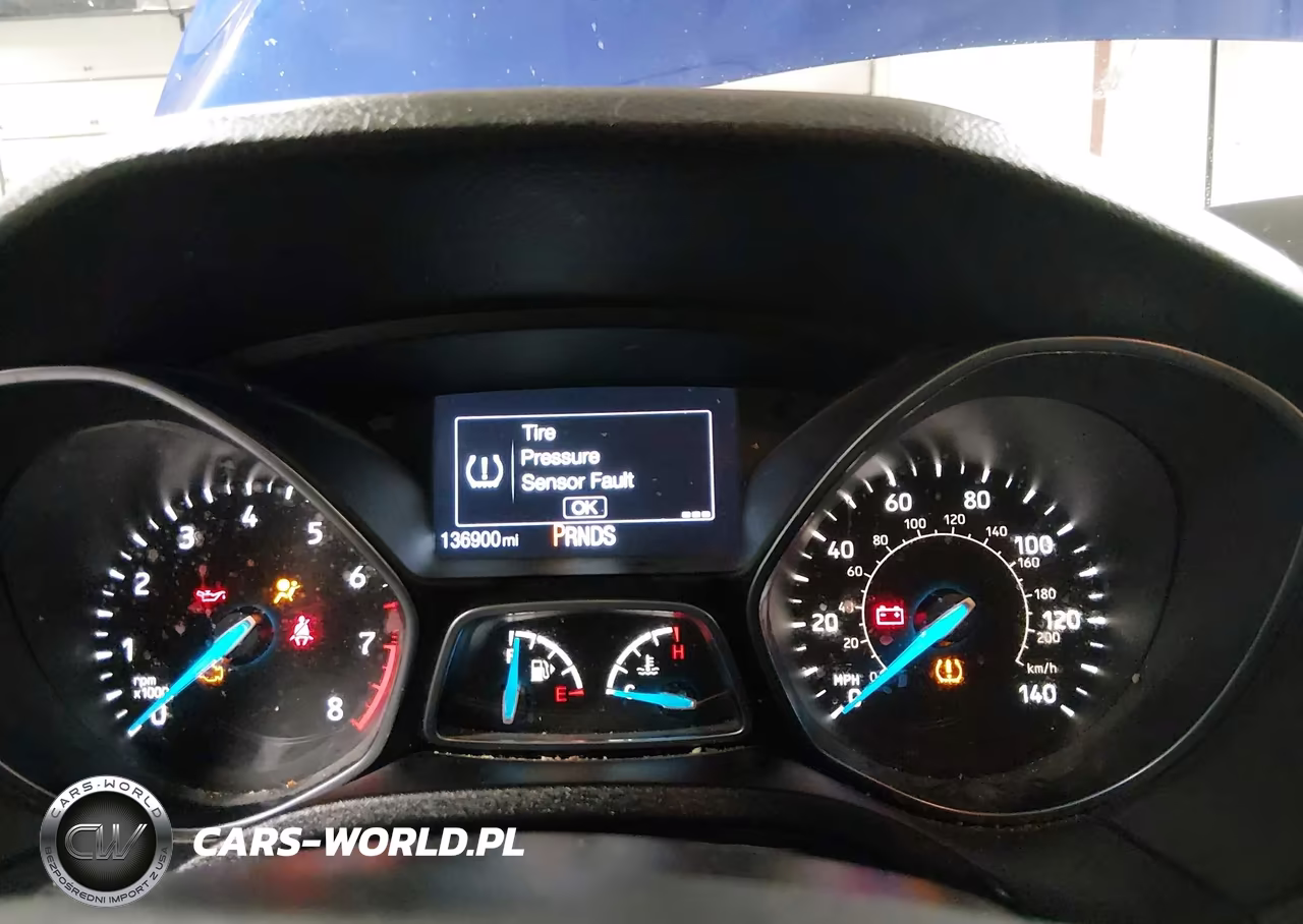 2015 Ford Focus Se VIN:1FADP3F27FL369104 - 7