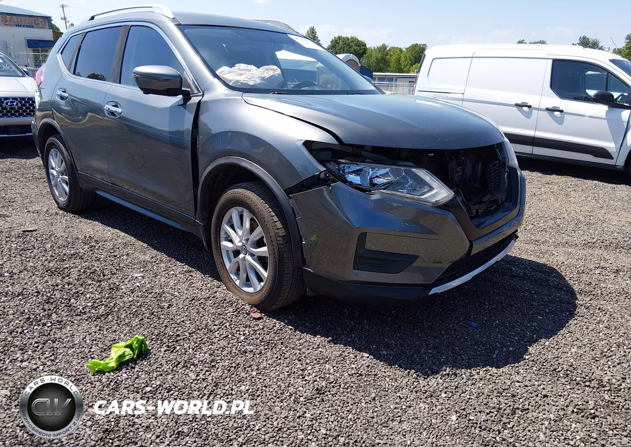 2017 Nissan Rogue Sv