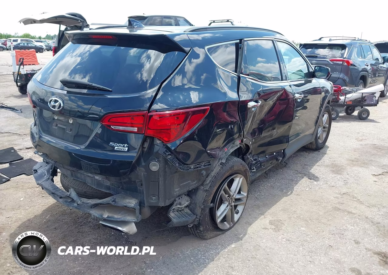 2017 Hyundai Santa Fe Sport 2.4L VIN:5NMZUDLB2HH033755 - 4