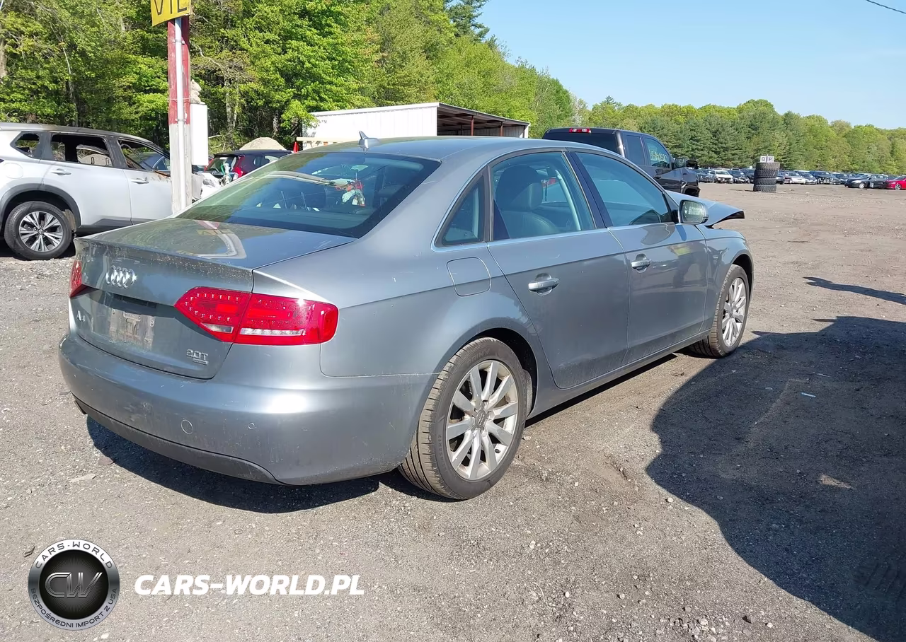 2010 Audi A4 2.0T Premium VIN:WAUFFAFL3AN059304 - 4