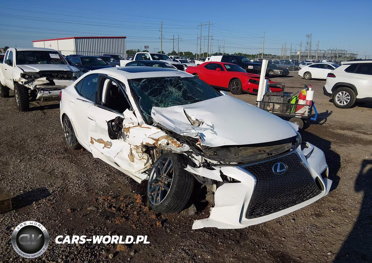 2015 Lexus Is 350 – zdjęcie 1 z 17