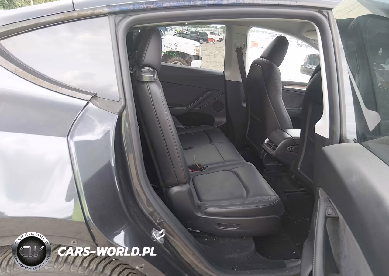 2024 Tesla Model Y Long Range Dual Motor All-Wheel Drive VIN:7SAYGAEE3RF163784 - 8