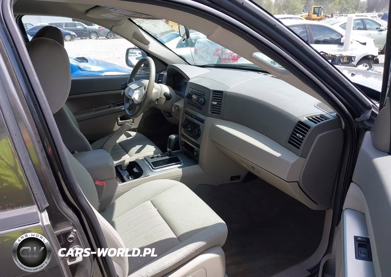 2005 Jeep Grand Cherokee Laredo VIN:1J4GR48K65C501380 - 17