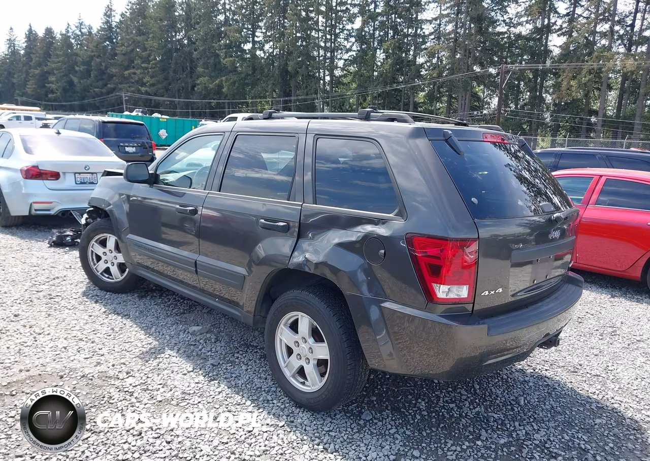 2005 Jeep Grand Cherokee Laredo VIN:1J4GR48K65C501380 - 3