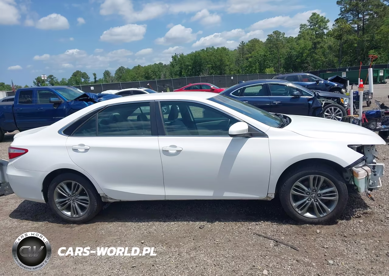 2017 Toyota Camry Se VIN:4T1BF1FK4HU331637 - 14