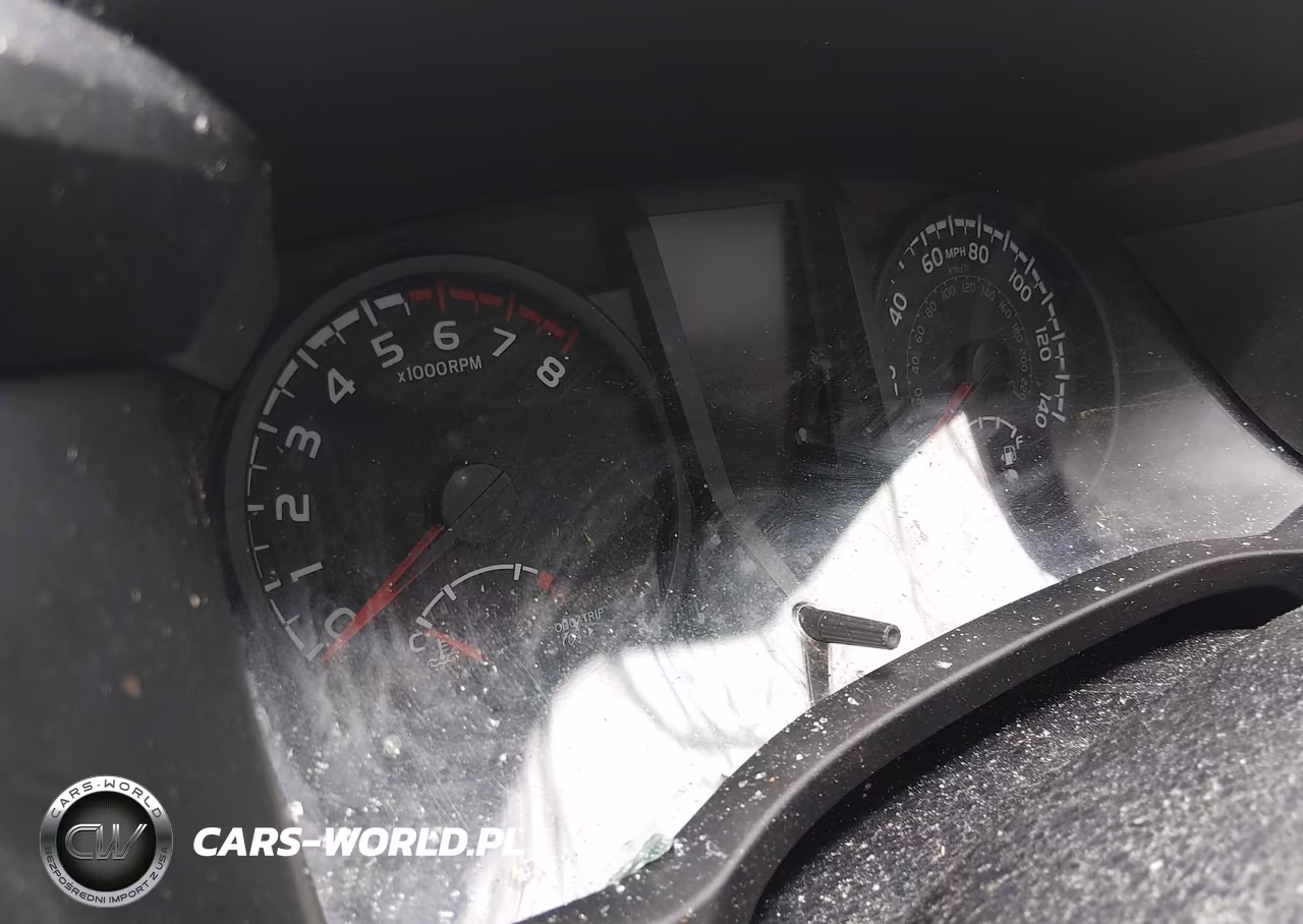 2020 Toyota Tacoma Sr VIN:5TFAX5GN5LX175564 - 16