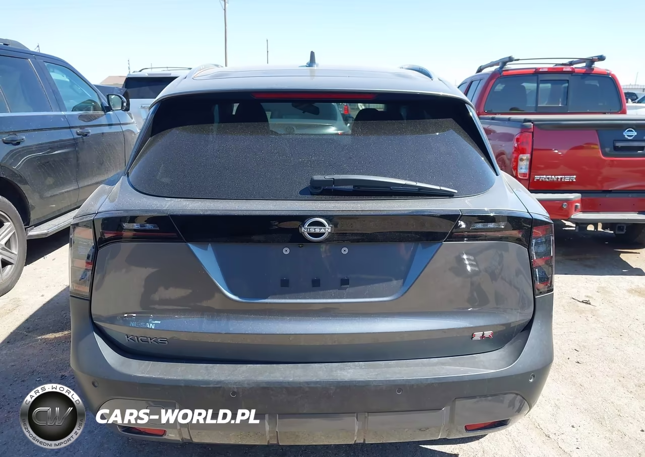2025 Nissan Kicks Sr Fwd VIN:3N8AP6DA4SL338436 - 17