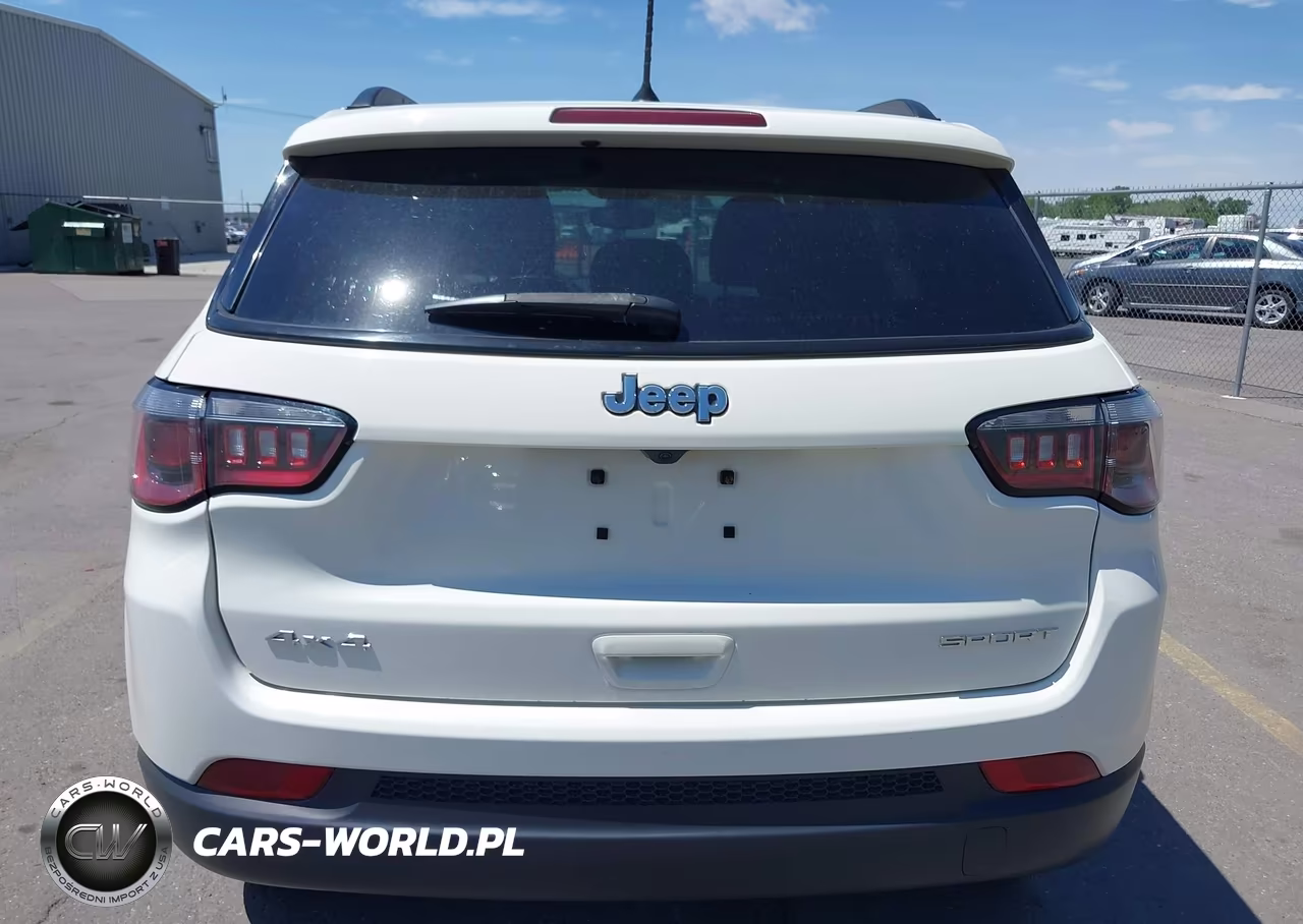 2018 Jeep Compass Sport 4X4 VIN:3C4NJDAB1JT392226 - 16