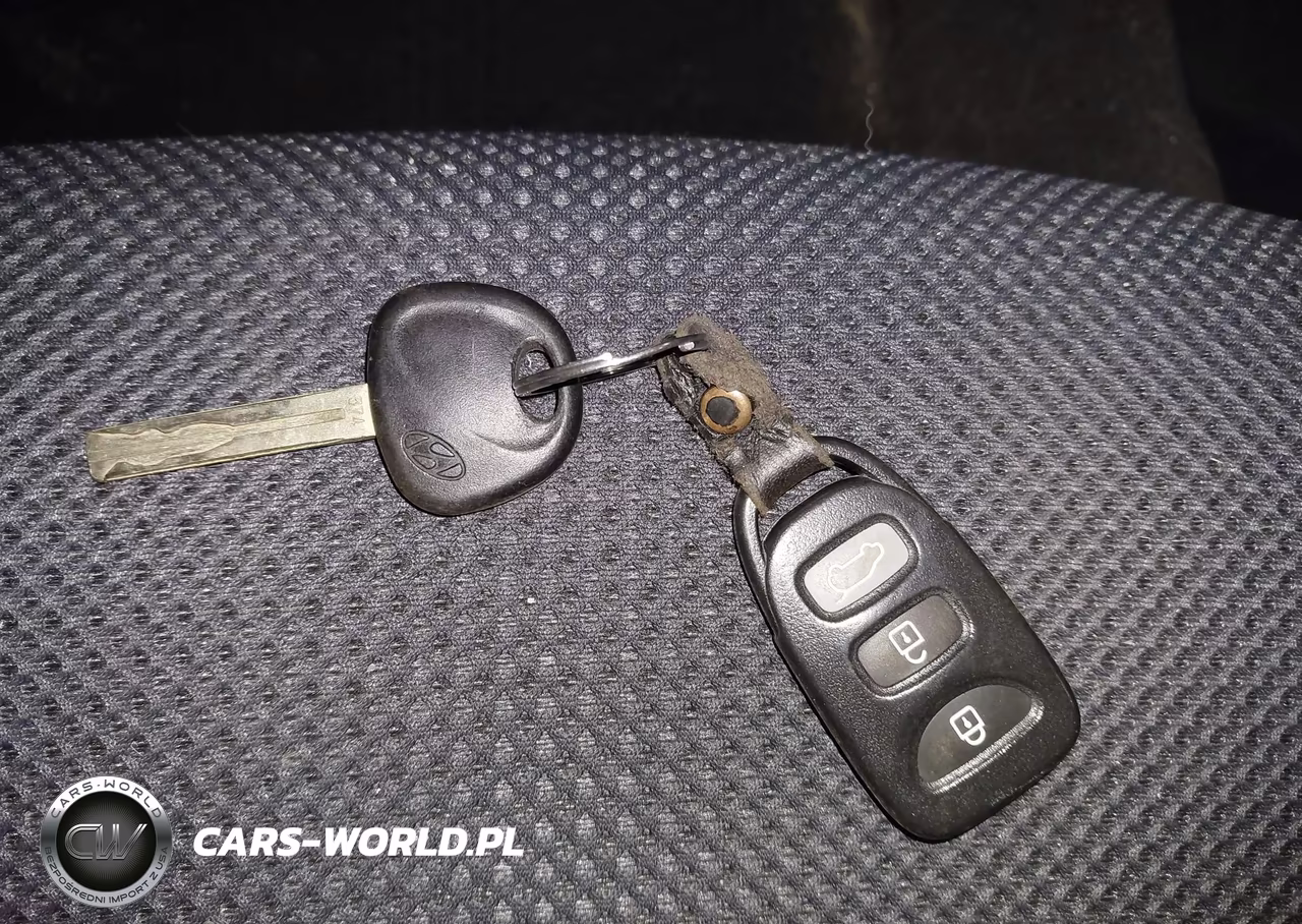 2010 Hyundai Elantra Touring Se VIN:KMHDC8AE1AU075751 - 11