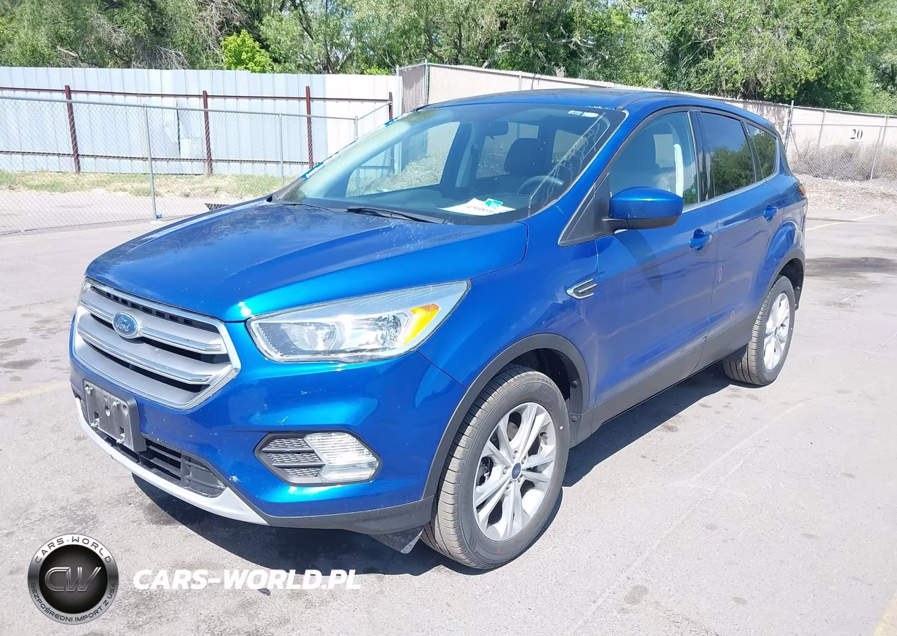 2017 Ford Escape Se VIN:1FMCU9GD5HUE18567 - 2