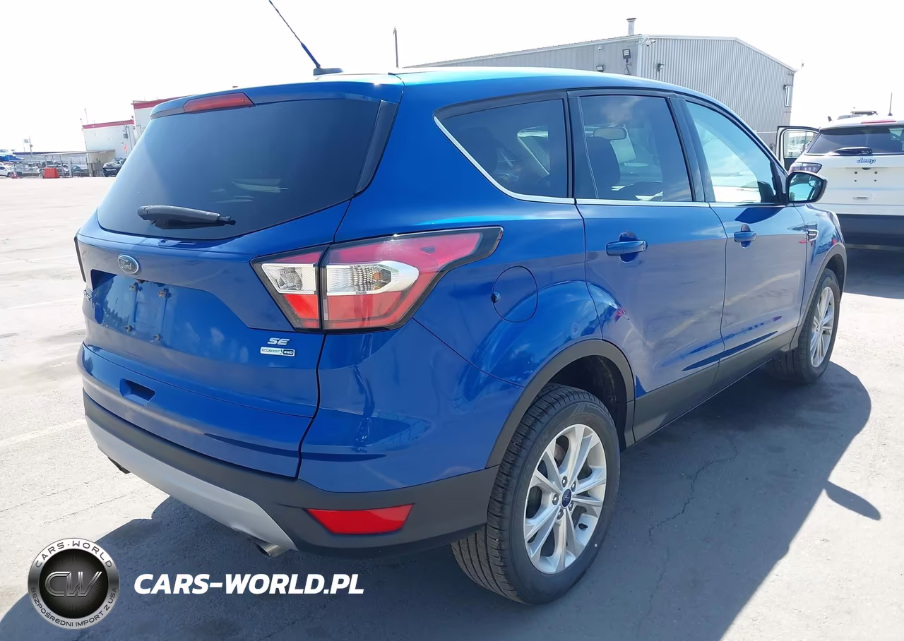 2017 Ford Escape Se VIN:1FMCU9GD5HUE18567 - 4
