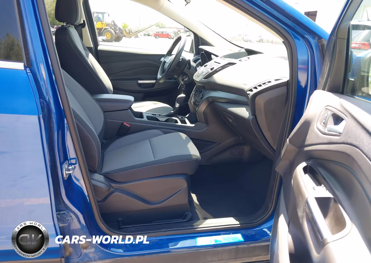 2017 Ford Escape Se VIN:1FMCU9GD5HUE18567 - 5