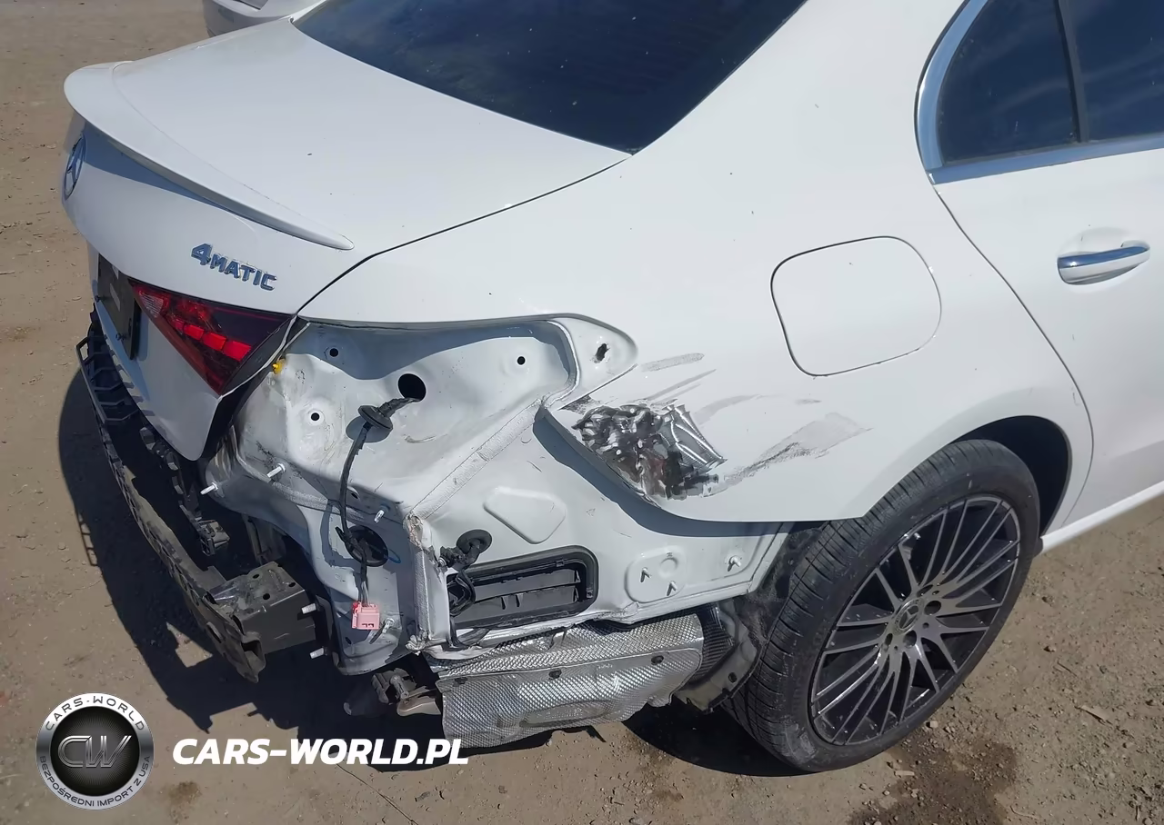 2023 Mercedes-Benz C 300 4Matic VIN:W1KAF4HB9PR149762 - 18