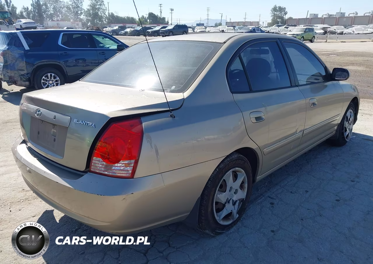 2006 Hyundai Elantra Gls-Limited VIN:KMHDN46D06U358894 - 4