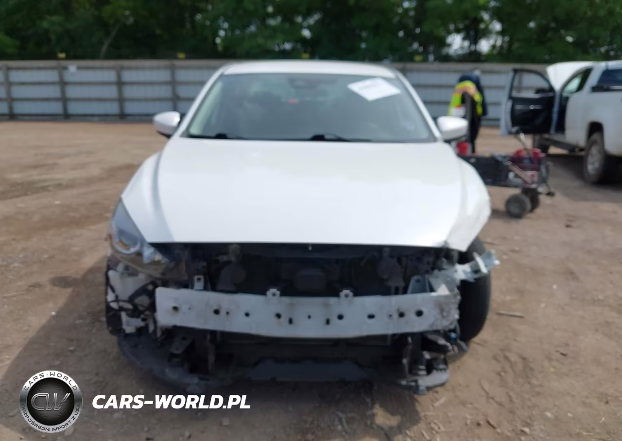 2018 Mazda Mazda3 Sport VIN:3MZBN1U79JM218201 - 13