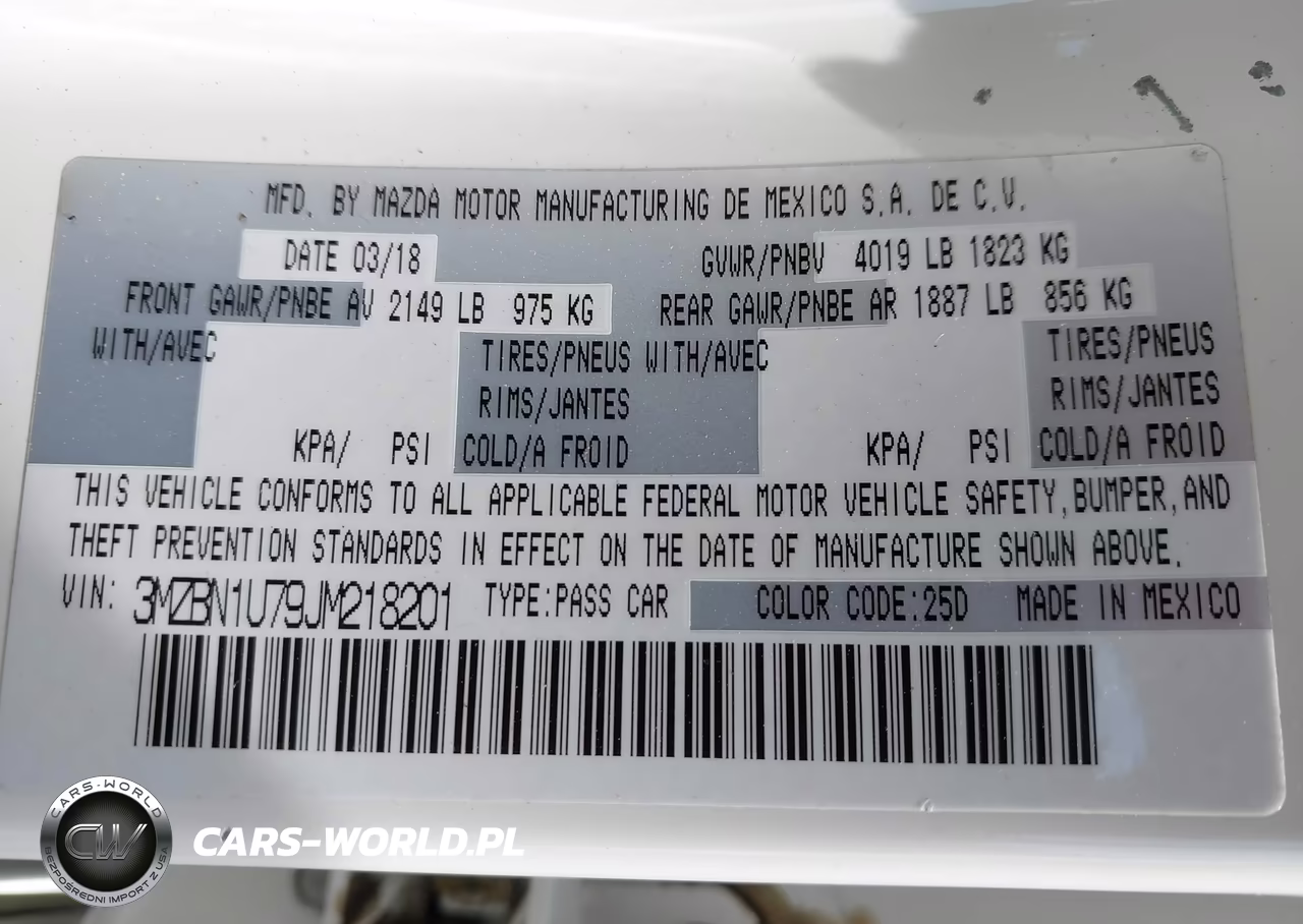 2018 Mazda Mazda3 Sport VIN:3MZBN1U79JM218201 - 9