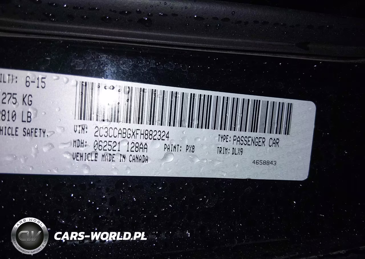 2015 Chrysler 300 300S VIN:2C3CCABGXFH882324 - 9