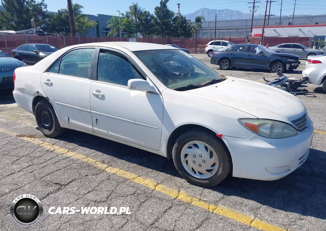 Główne zdjęcie 2004 Toyota Camry Le