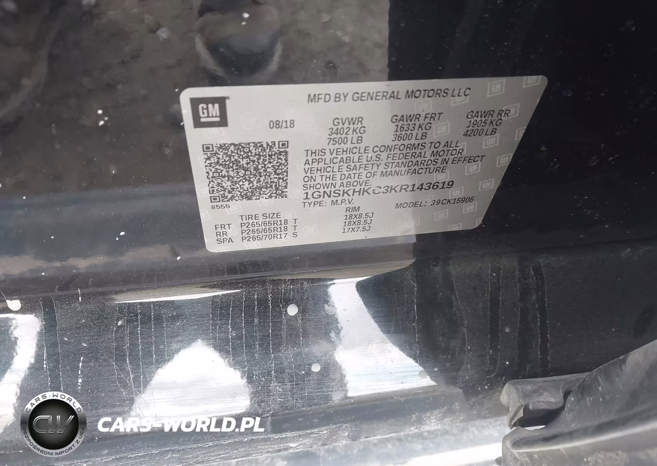 2019 Chevrolet Suburban Lt VIN:1GNSKHKC3KR143619 - 9