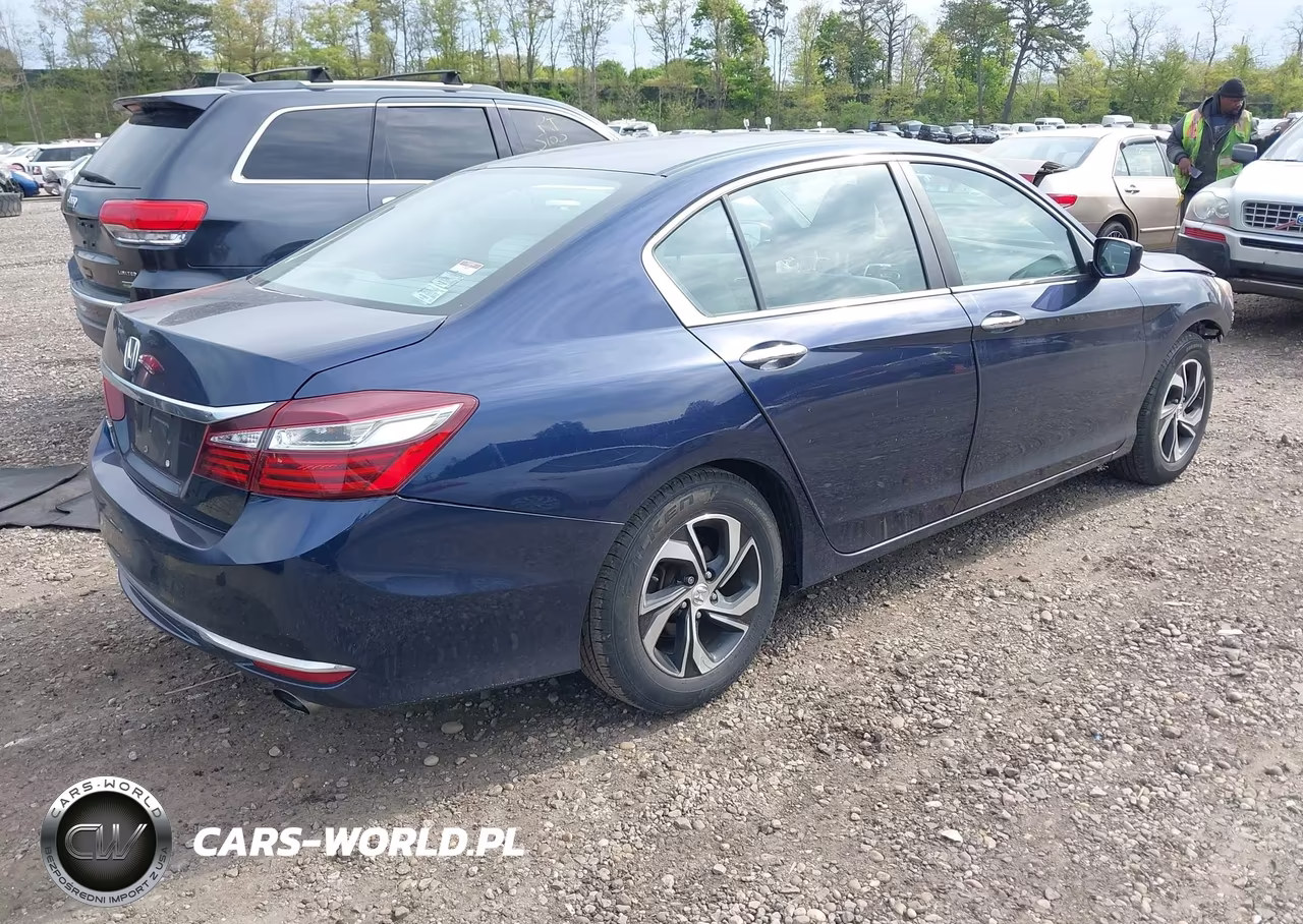 2017 Honda Accord Lx VIN:1HGCR2F32HA041463 - 4