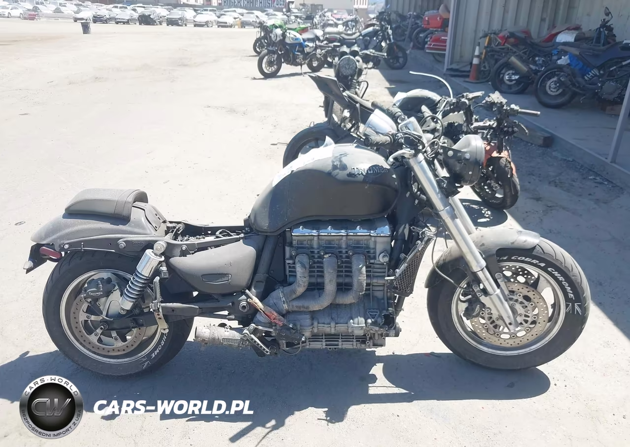 2005 Triumph Motorcycle Rocket Iii VIN:SMTC00L485J208903 - 11