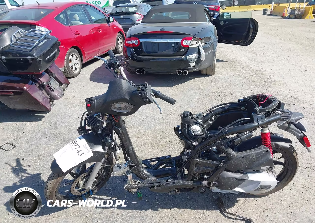 2023 Piaggio Liberty 150-150 S VIN:ZAPM898G7P7004675 - 2