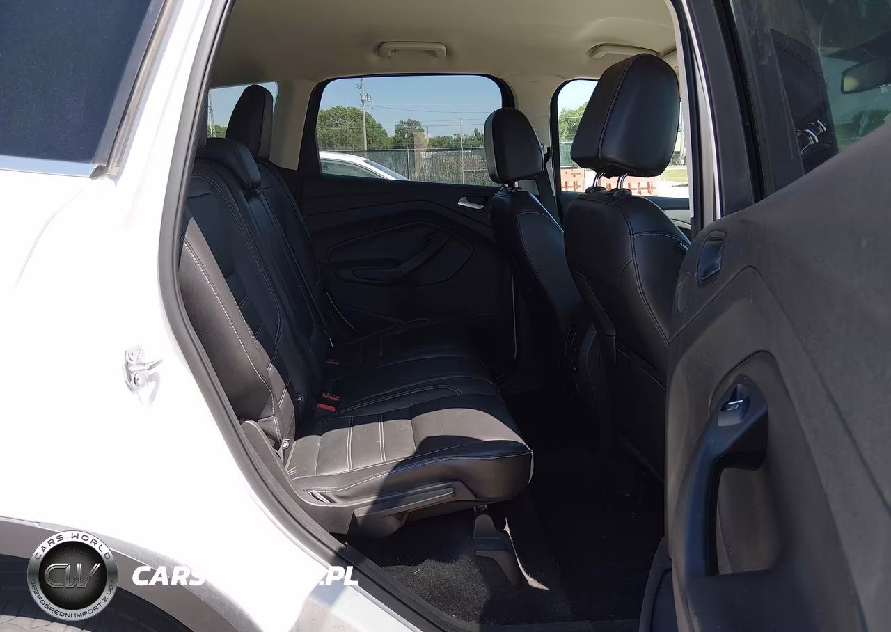 2017 Ford Escape Titanium VIN:1FMCU9J90HUE95142 - 8