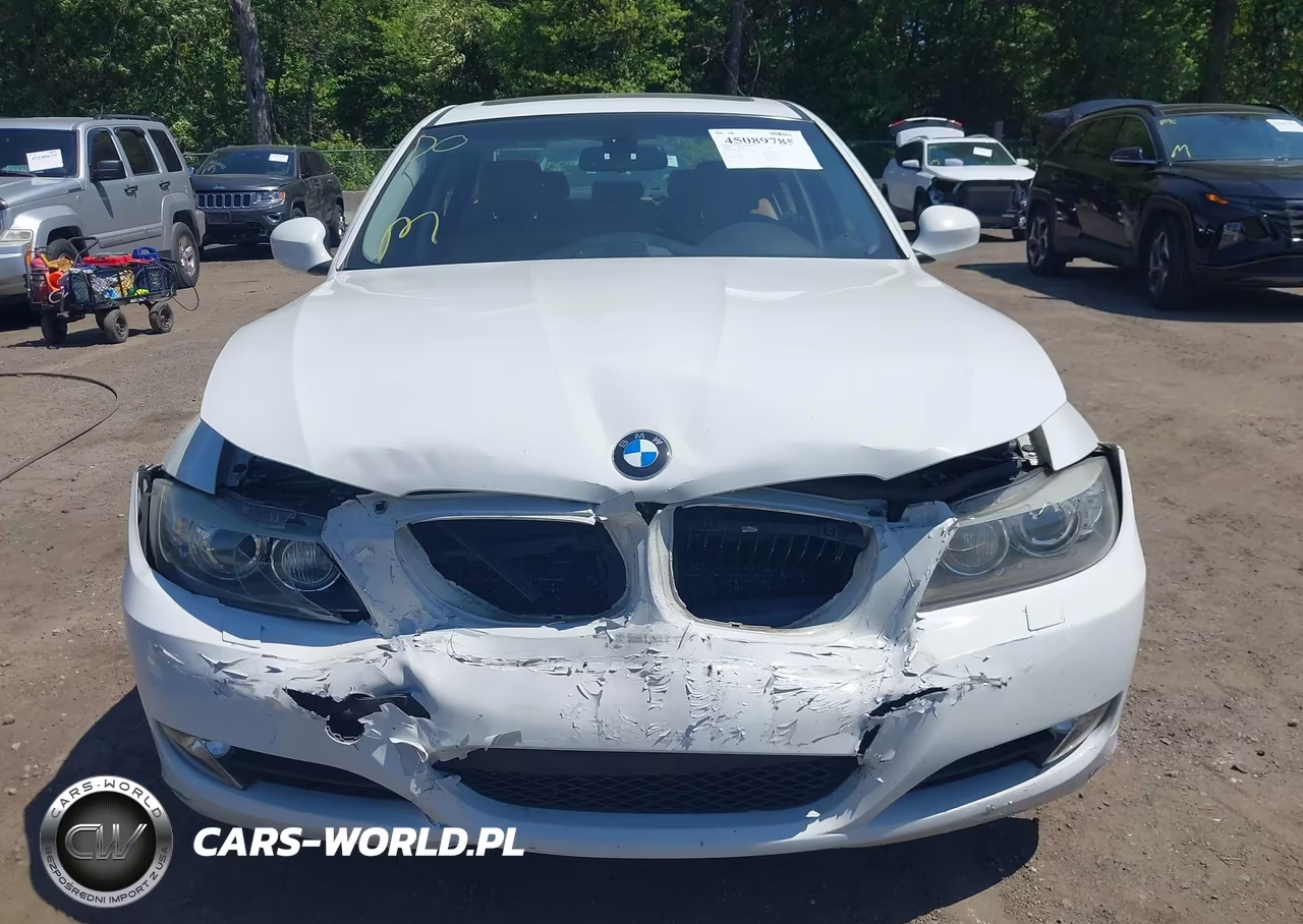2009 BMW 328I xDrive VIN:WBAPK53579A510833 - 12