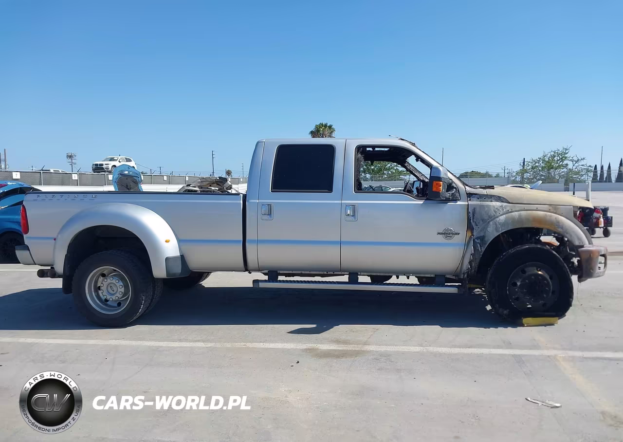 2016 Ford F-450 Lariat VIN:1FT8W4DT1GEA14435 - 13