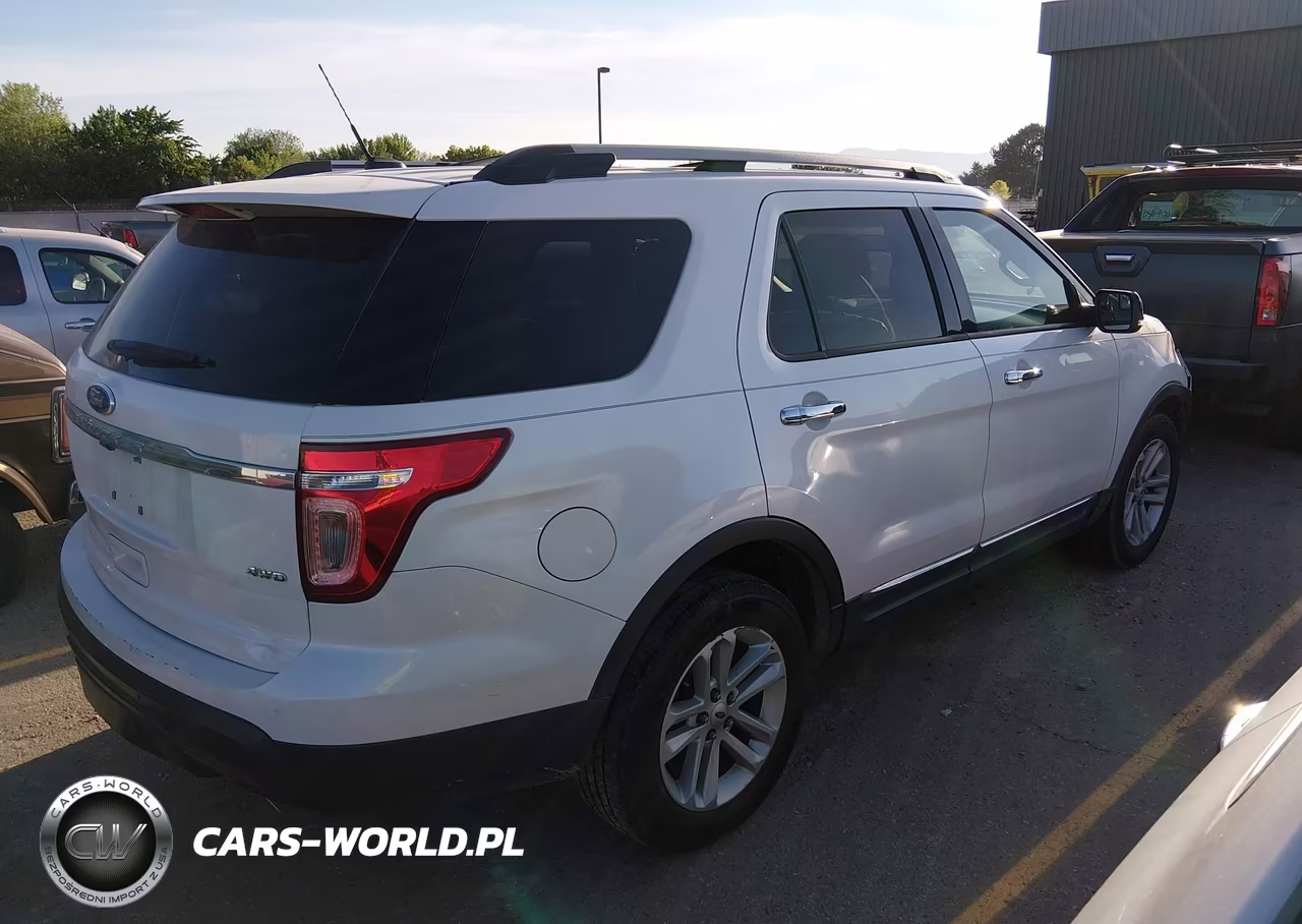 2013 Ford Explorer Xlt VIN:1FM5K8D8XDGC58503 - 4
