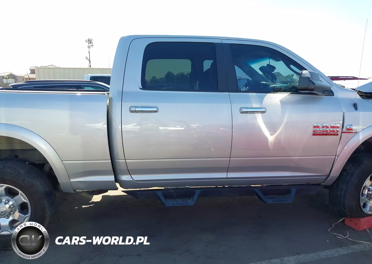 2017 Ram 2500 Big Horn 4X4 6'4 Box VIN:3C6UR5DL9HG625214 - 14