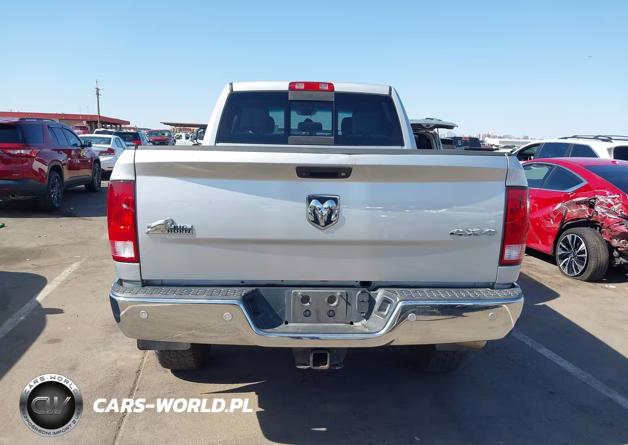 2017 Ram 2500 Big Horn 4X4 6'4 Box VIN:3C6UR5DL9HG625214 - 17