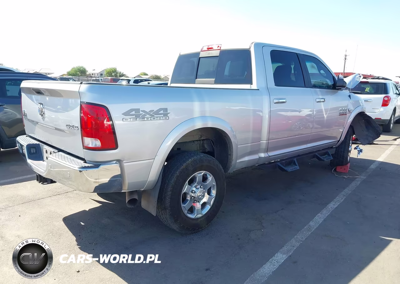 2017 Ram 2500 Big Horn 4X4 6'4 Box VIN:3C6UR5DL9HG625214 - 4